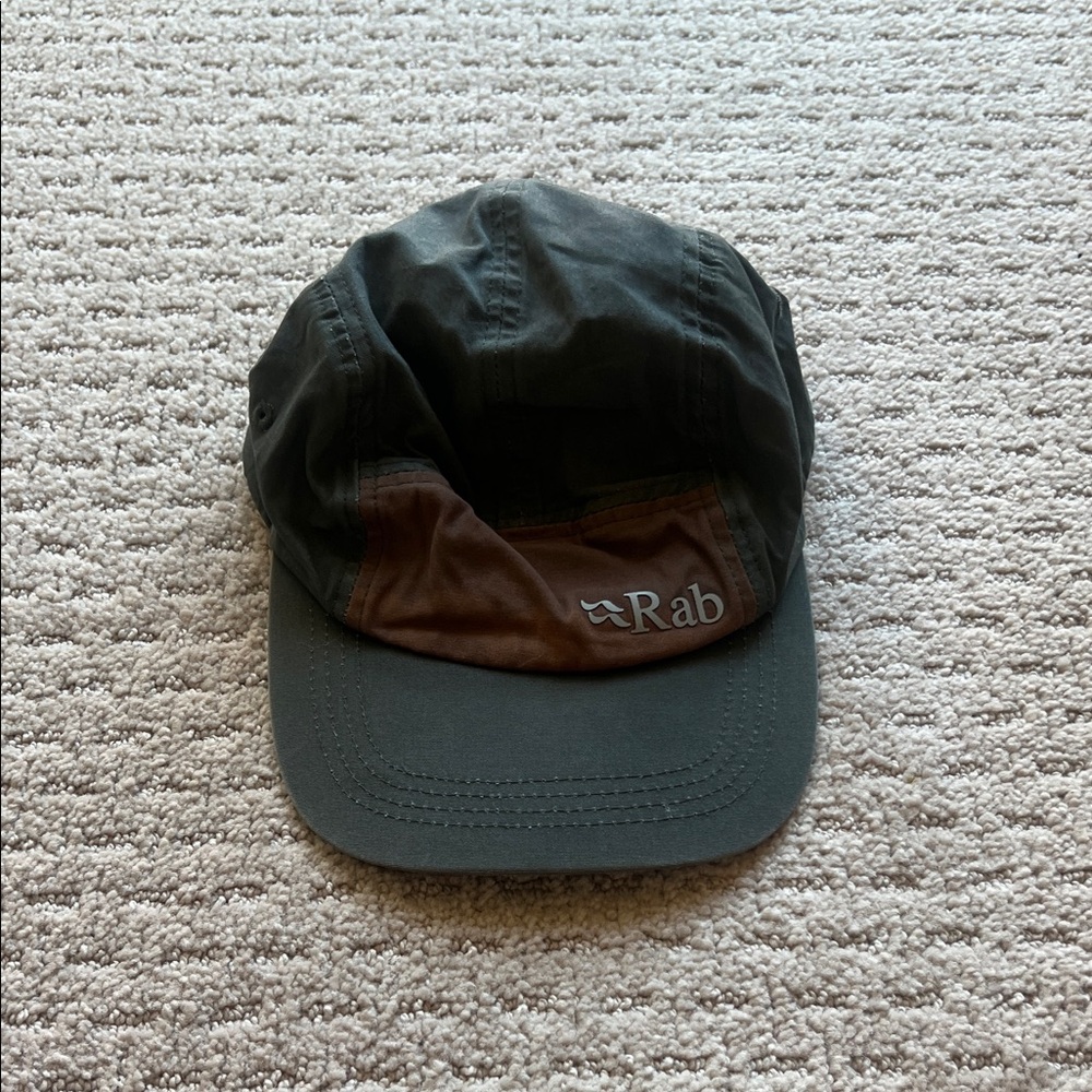 Rab Men's Two-Tone Outdoor Cap - Olive Green & Brown